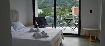 hotel guacamayas resort vacation