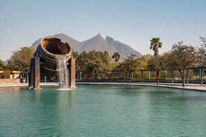 Pool - Downtown Studio in Brand New Building (Monterrey)