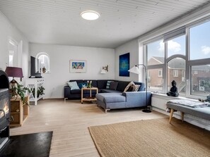 TV, fireplace - "Bondi" - 150m from the sea by Interhome (Thyborøn)