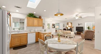 Comfy/Cozy/Cheery/No Steps/EV Car Charger
Garage