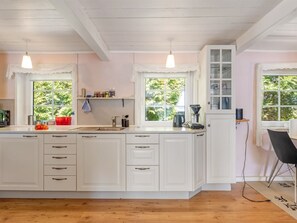 Fridge, microwave, dishwasher, cookware/dishes/utensils - "Aslag" - 3.5km from the sea by Interhome (Læsø)