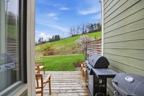 Property grounds - Chateau Ridge Ski-In/Ski-Out: Minutes to Village (The Blue Mountains)