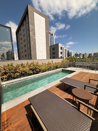 Apartment | Pool | Outdoor pool. LK Santa Efigênia 1