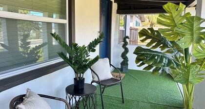 Fully Renovated Home Near Beach, Port, Cruises & Boat Ramp
