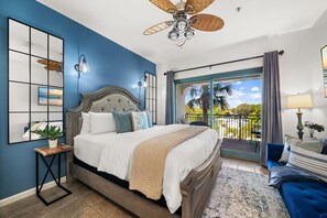 Iron/ironing board, travel cot, free WiFi, bed sheets - Seacrest Blu Stylish Coastal Studio Steps to Beach (Inlet Beach)