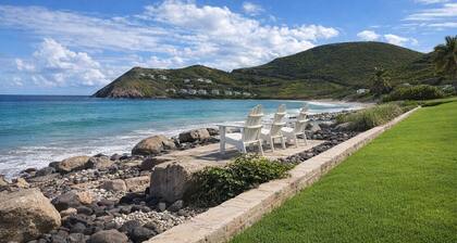 Steps to Beach, Eats, ATM, Taxi, Pool View, Golf and Grocery store