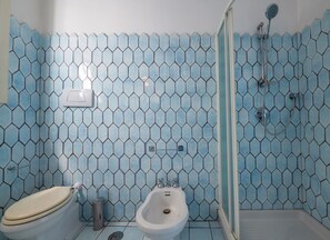 Bathroom - Villa Vesuvius Skyview With Amazing Pool & Terrace (Sorrento)