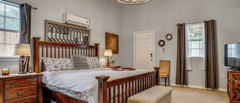 Desk, iron/ironing board, internet, bed sheets