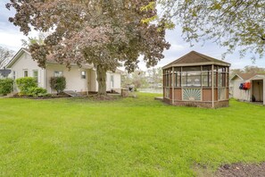 Property grounds - Waterfront Lake Webster Retreat w/ Pier & Views (North Webster)