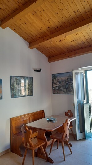Dining - Nice apartment in the heart of Tropea 300m from the sea" (Tropea)