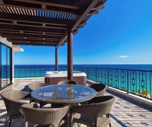Outdoor dining - Luxury Cabo Escapes Suites, Villas & Elevated Experiences by Chez Tandrie (San José del Cabo)