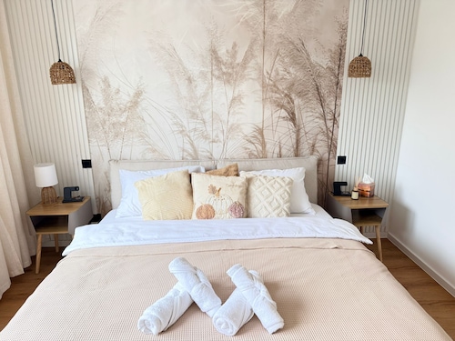 Stylish boho apartment near Mainz with balcony & parking space