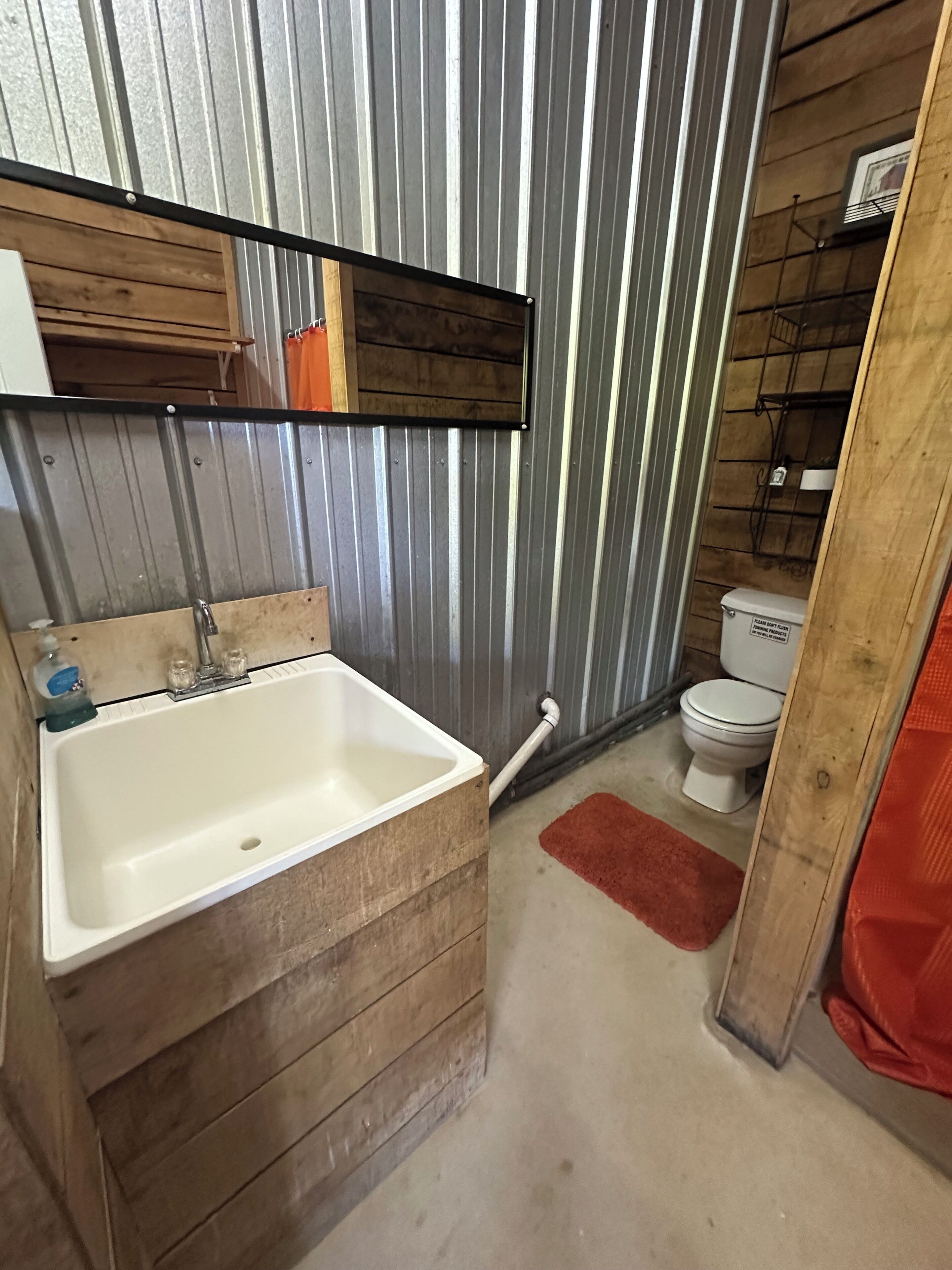 Shower, towels, soap, toilet paper