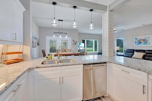 Interior - Relaxing Place to Stay,  Large 2BR, Near the Beach (Myrtle Beach)