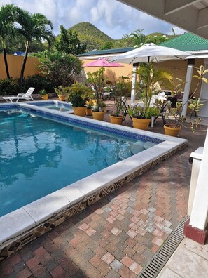 Pool - Cozy, convenient and secured medium sized studio-Located Almond Grove Cole bay. (Cole Bay)