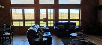 4 bedroom house in  Chetek with AC and fitness room, horse stable upon request