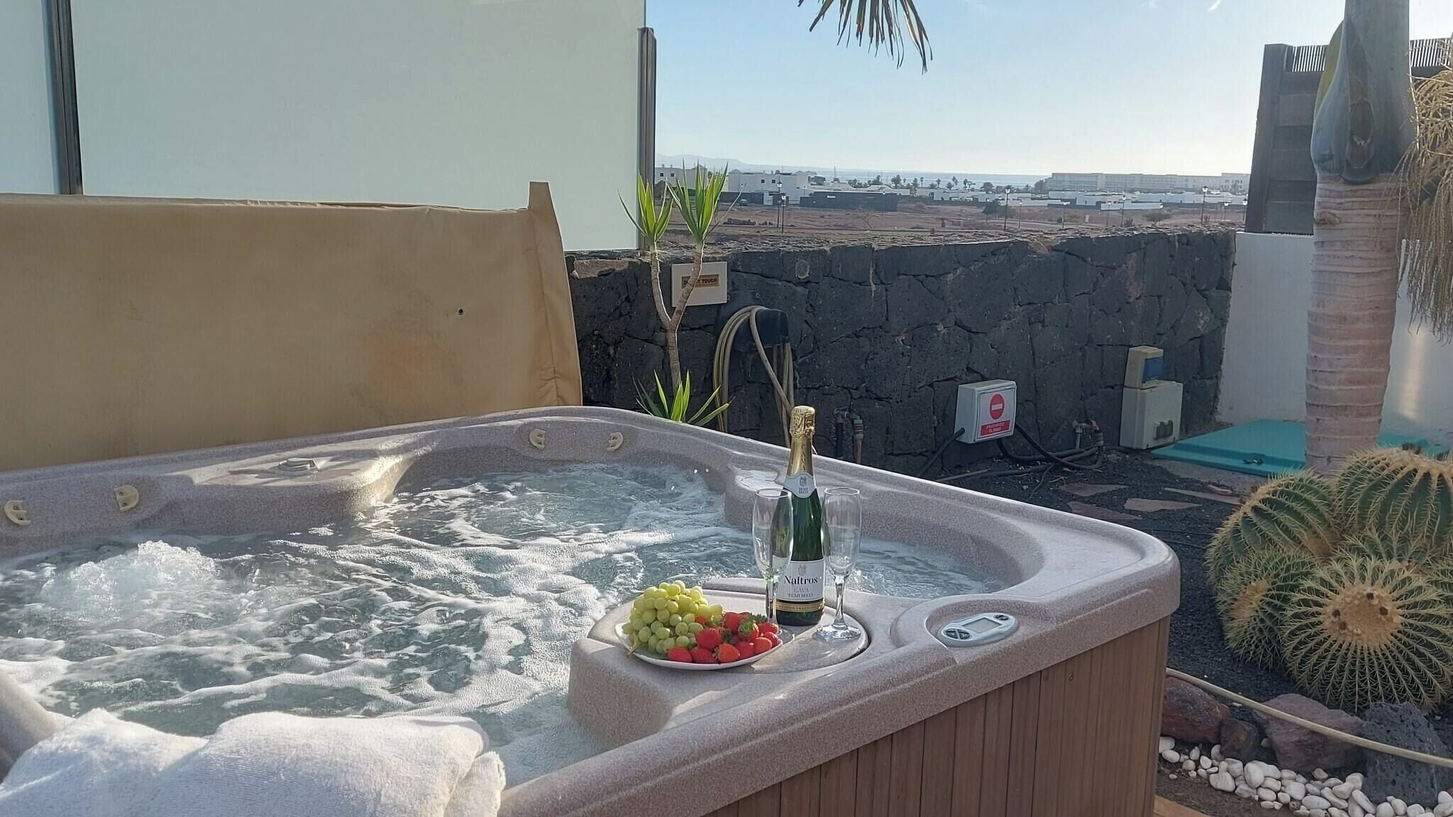Outdoor spa tub