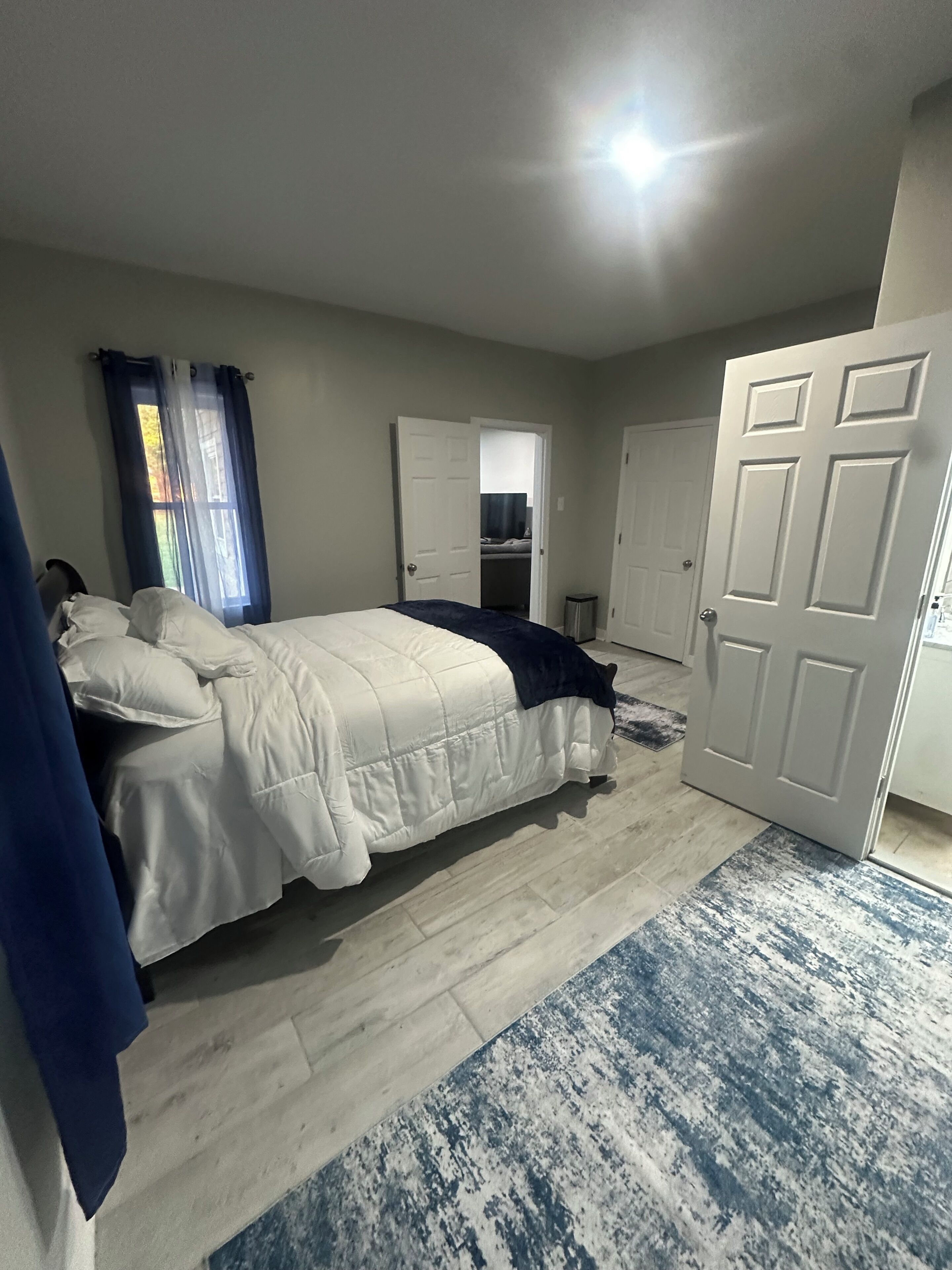 4 chambres, fer et planche à repasser, Wi-Fi, draps fournis