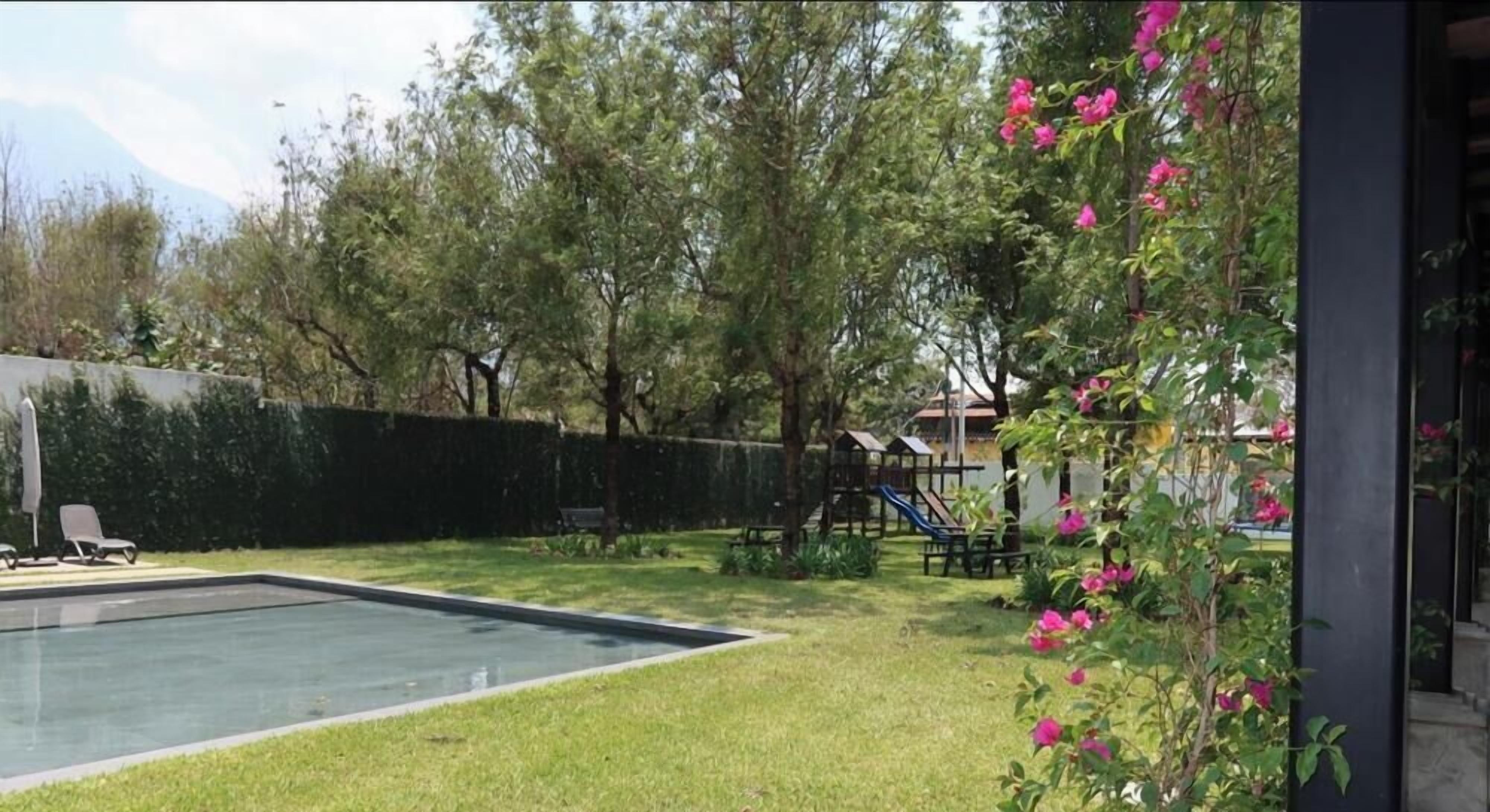 Alberca al aire libre 