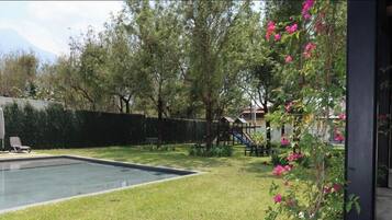Alberca al aire libre