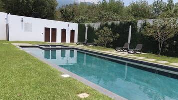 Piscina externa