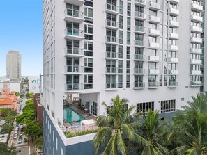 Exterior - Yotelpad (Miami)