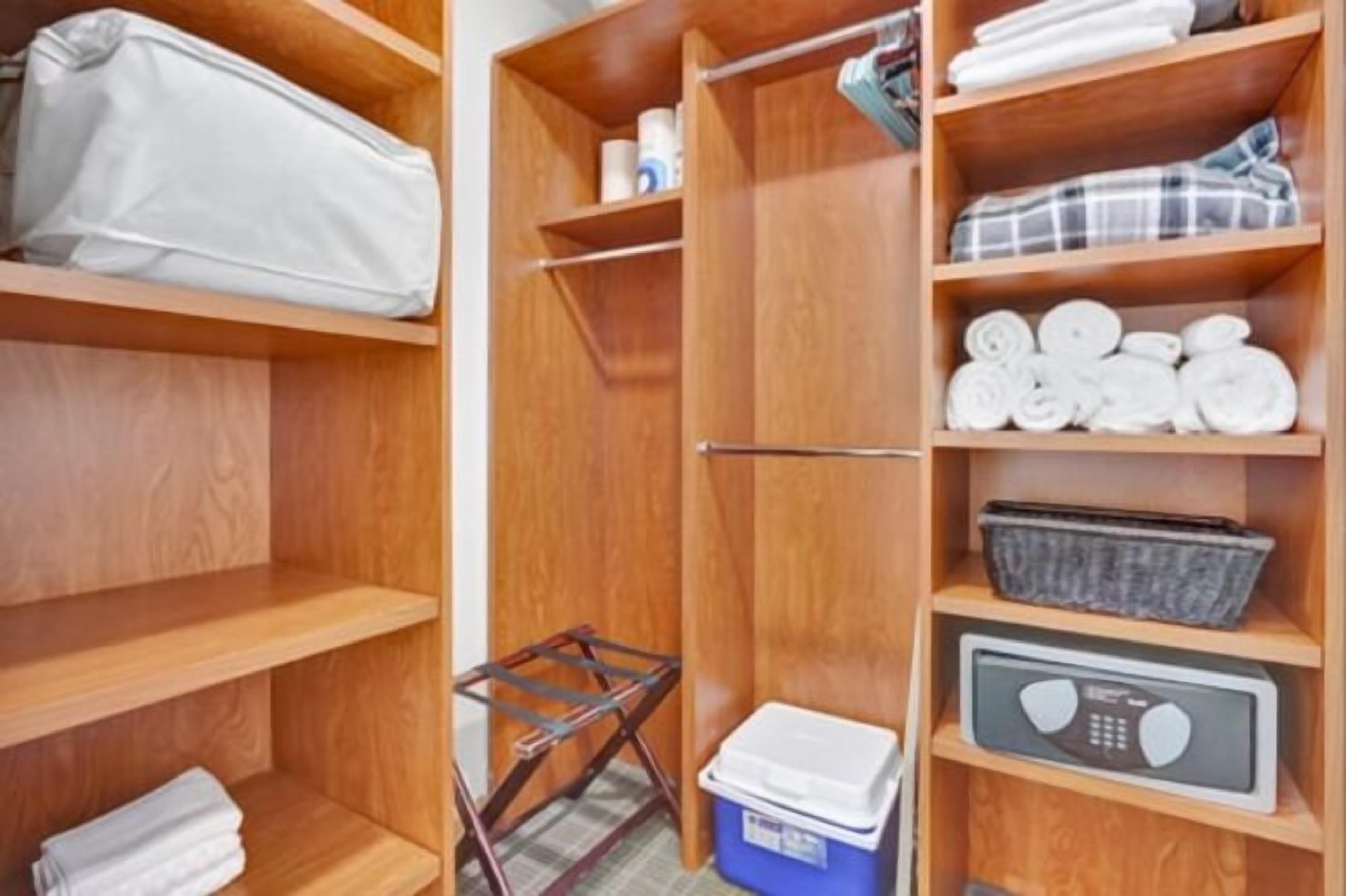 Blackout curtains, iron/ironing board, free WiFi