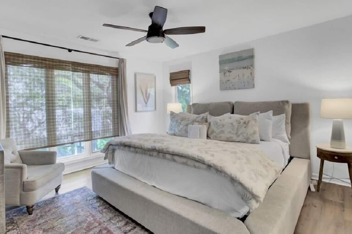 Condo (Racquet Club Villa 20)