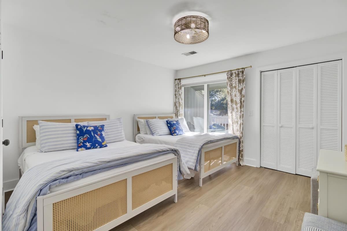 Condo (Racquet Club Villa 36)