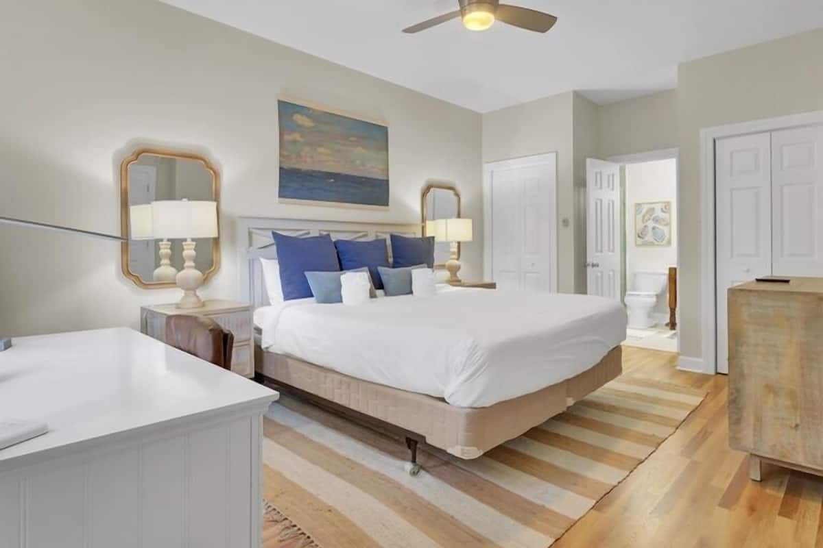 Condo (Links Clubhouse 2)