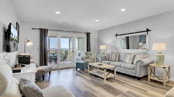 Condo (Mariners Walk 12C) | Living area