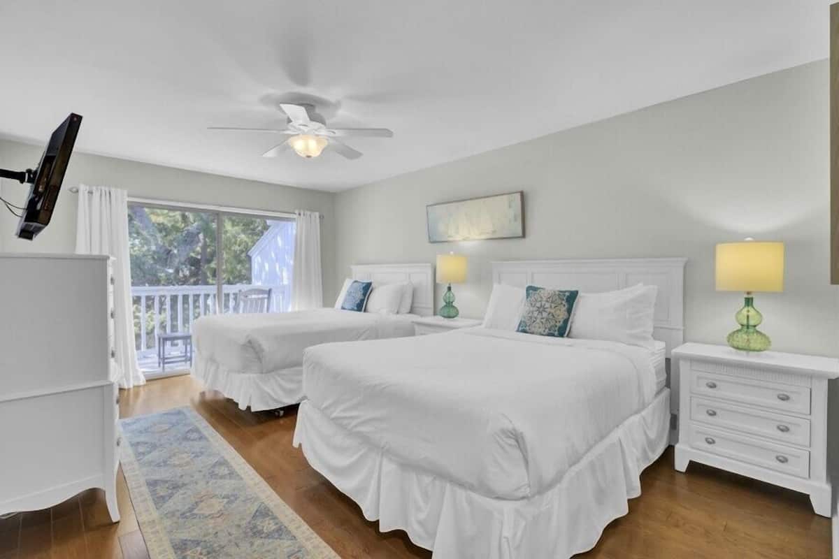 Condo (Lagoon Villa 36)
