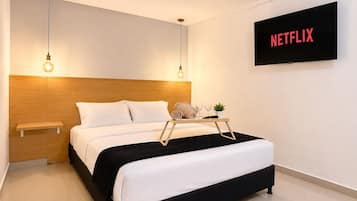 Comfort Loft, 1 Double Bed, Kitchenette, Garden View 101 | Bureau, Wi-Fi gratuit