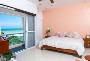 Kamar Double Superior, balkon, pemandangan pantai | Setrika/meja setrika dan Wi-Fi gratis