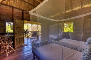 In-room safe, free WiFi - Eden on the Chocolata (San Juan del Sur)