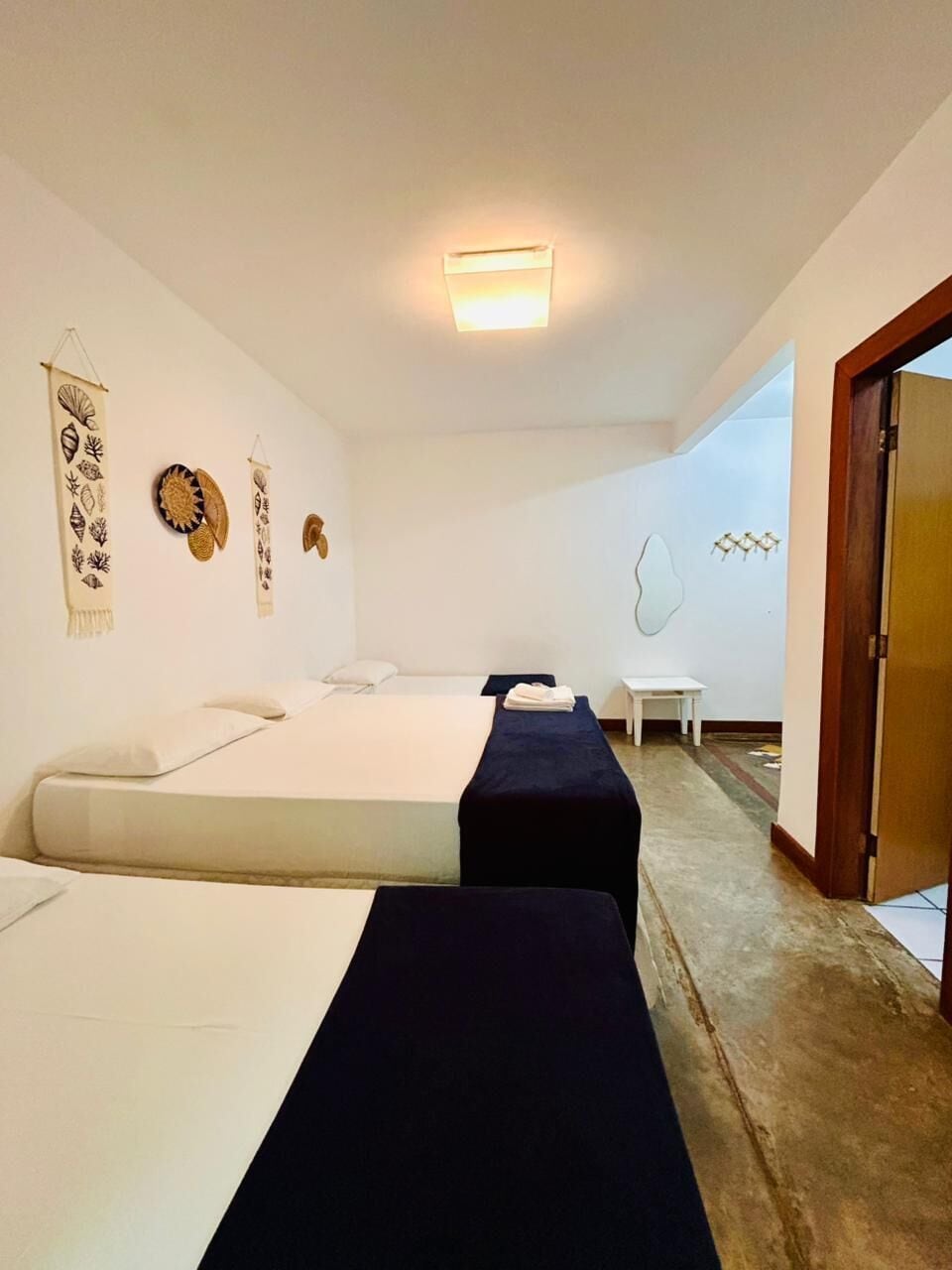 Chambre Familiale, véranda, vue jardin | Rideaux occultants, Wi-Fi gratuit