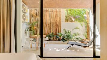 Apartment | Terrace/patio