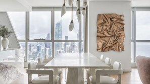 Dining - Jewel Sub-Penthouse, Surfers Paradise (Surfers Paradise)
