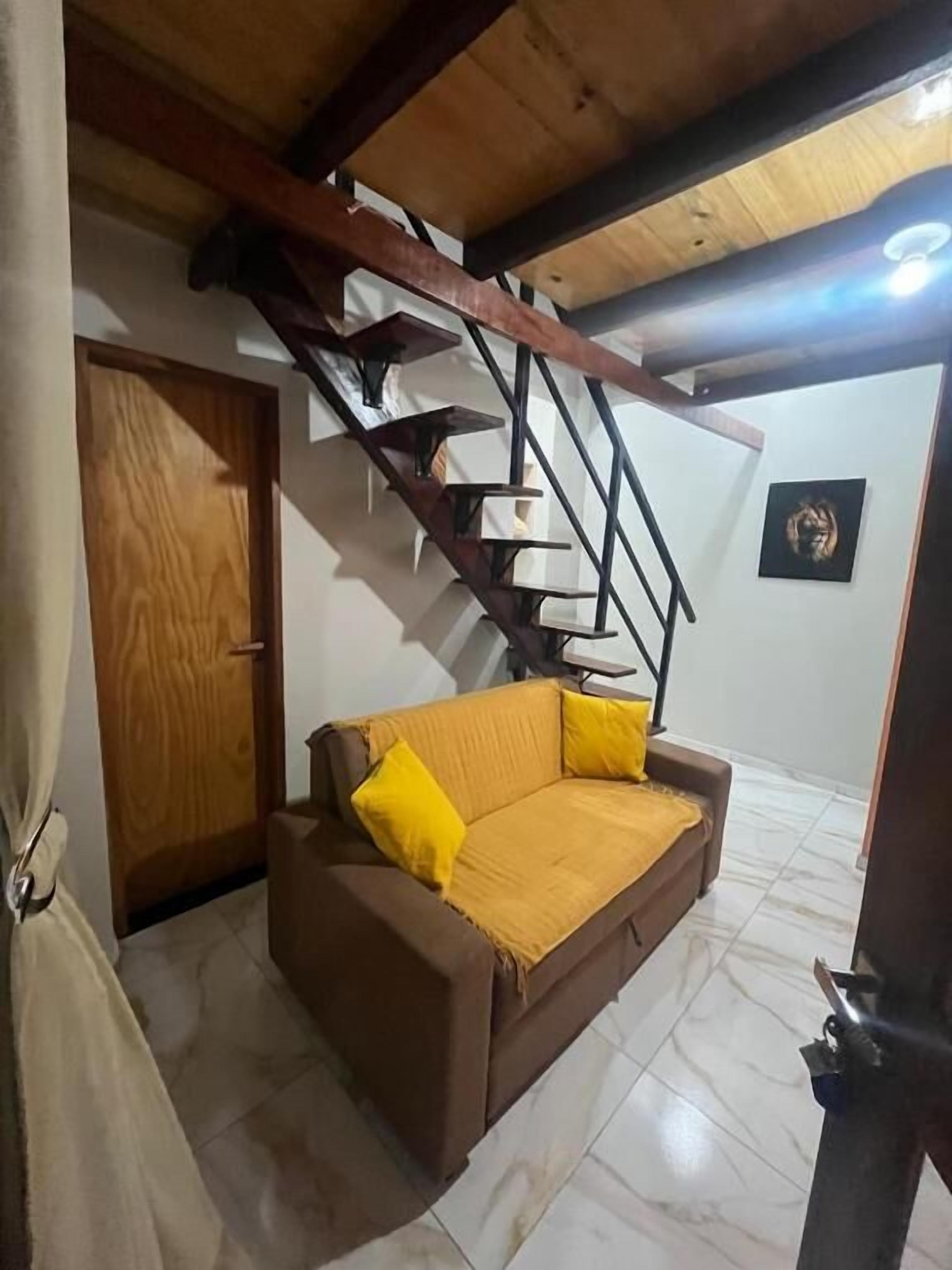 Superior Double Room, Balcony, Courtyard View | Living area