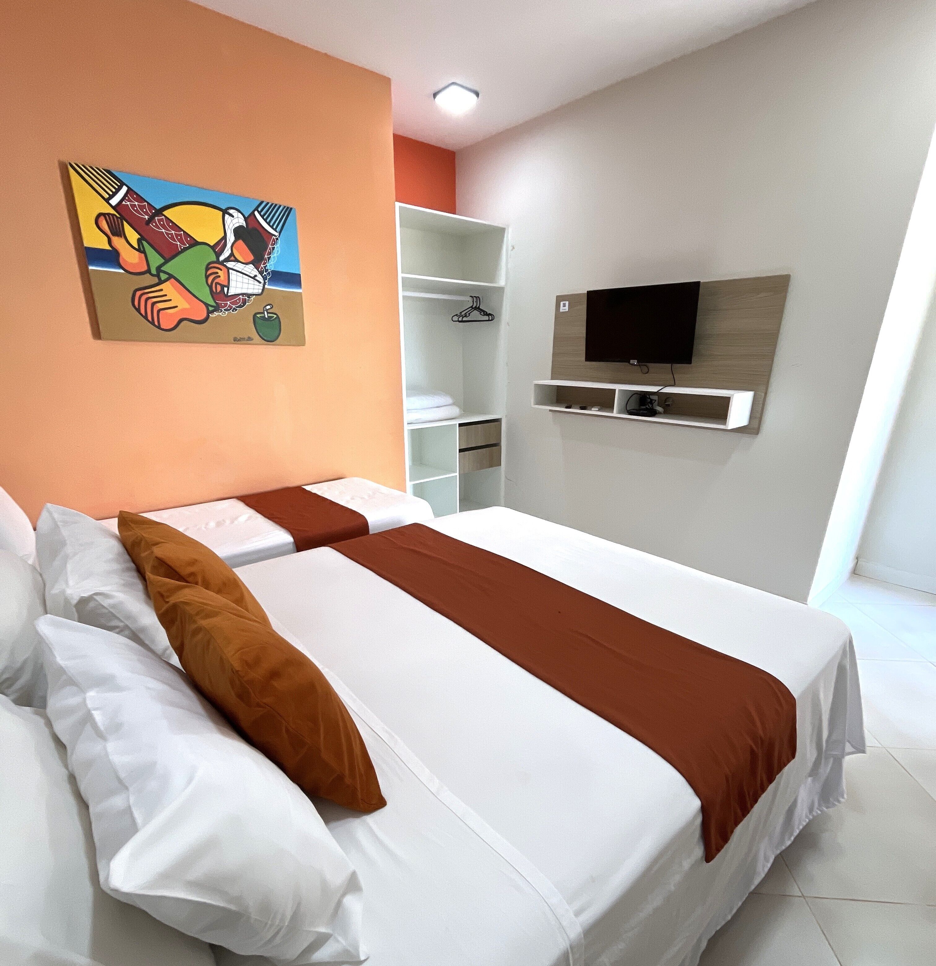 Classic Triple Room | Meja, Wi-fi percuma 