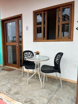 Double Room, Garden View | Outdoor dining - Pousada Bugaendrus Paradise (Touros)