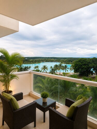 Blue Coast Suite