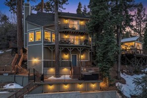 A multi-story building with balconies, a deck, and a staircase. - Lakeview Lodge,HotTub, FirePit, BBQ, firework view (Big Bear Lake)