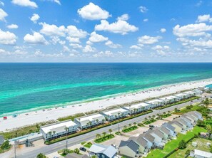 On the beach - Gulfside Gem 144-Gulf Views-Sleeps 6 (Panama City Beach)