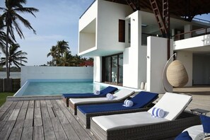 Outdoor pool - Sante Villa (Kalpitiya)