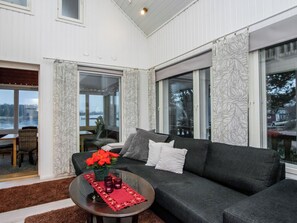 TV - Rantakari by Interhome (Kotka)
