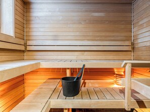 Sauna - Jacuzzi penthouse by Interhome (Tampere)