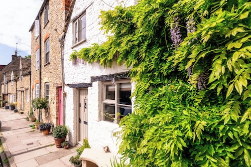 Swift Cottage-Lovely Home in Malmesbury