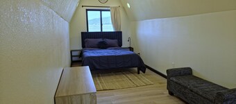Cabin 3 | Alpha Centauri - A-frame cabin with loft and full kitchen, sleeps six