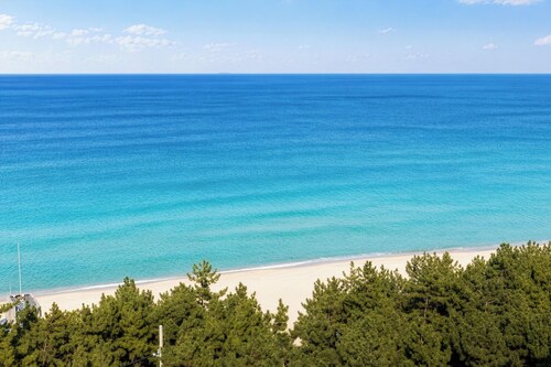 Gangneung Top Ocean